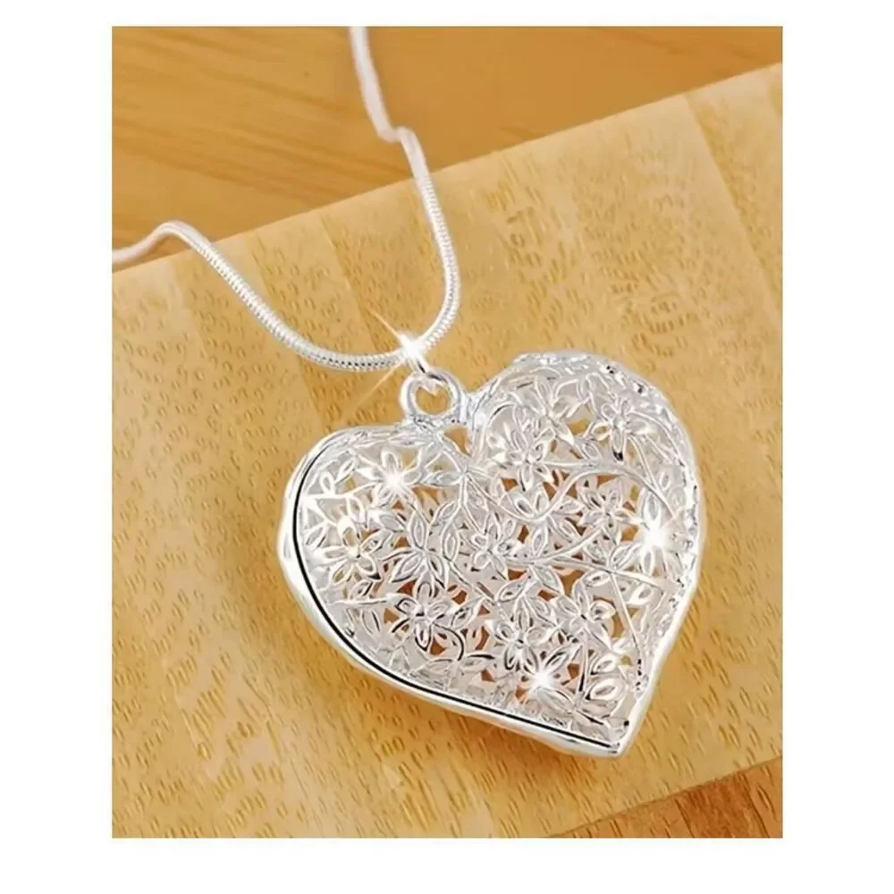 NWT Necklace Filigree Heart Pendant Silver Plate Floral Cut-Out Snake Chain